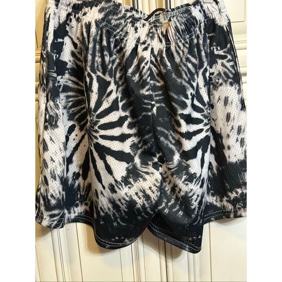 Yves Men's Tie Dye Athletic Basketball Shorts Black and White Large NWOT - Picture 4 of 8